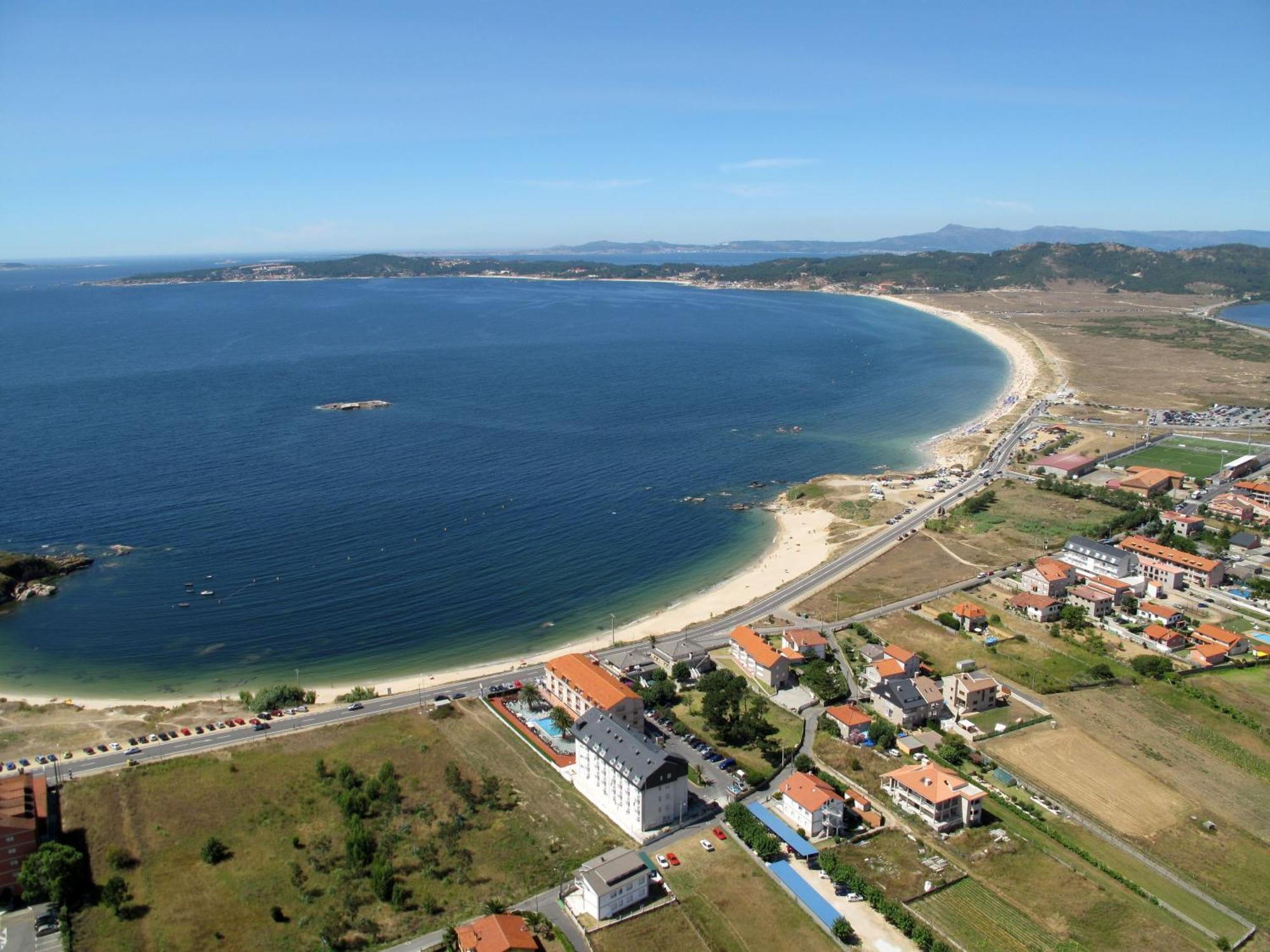 Hotel La Lanzada А-Лансада Экстерьер фото