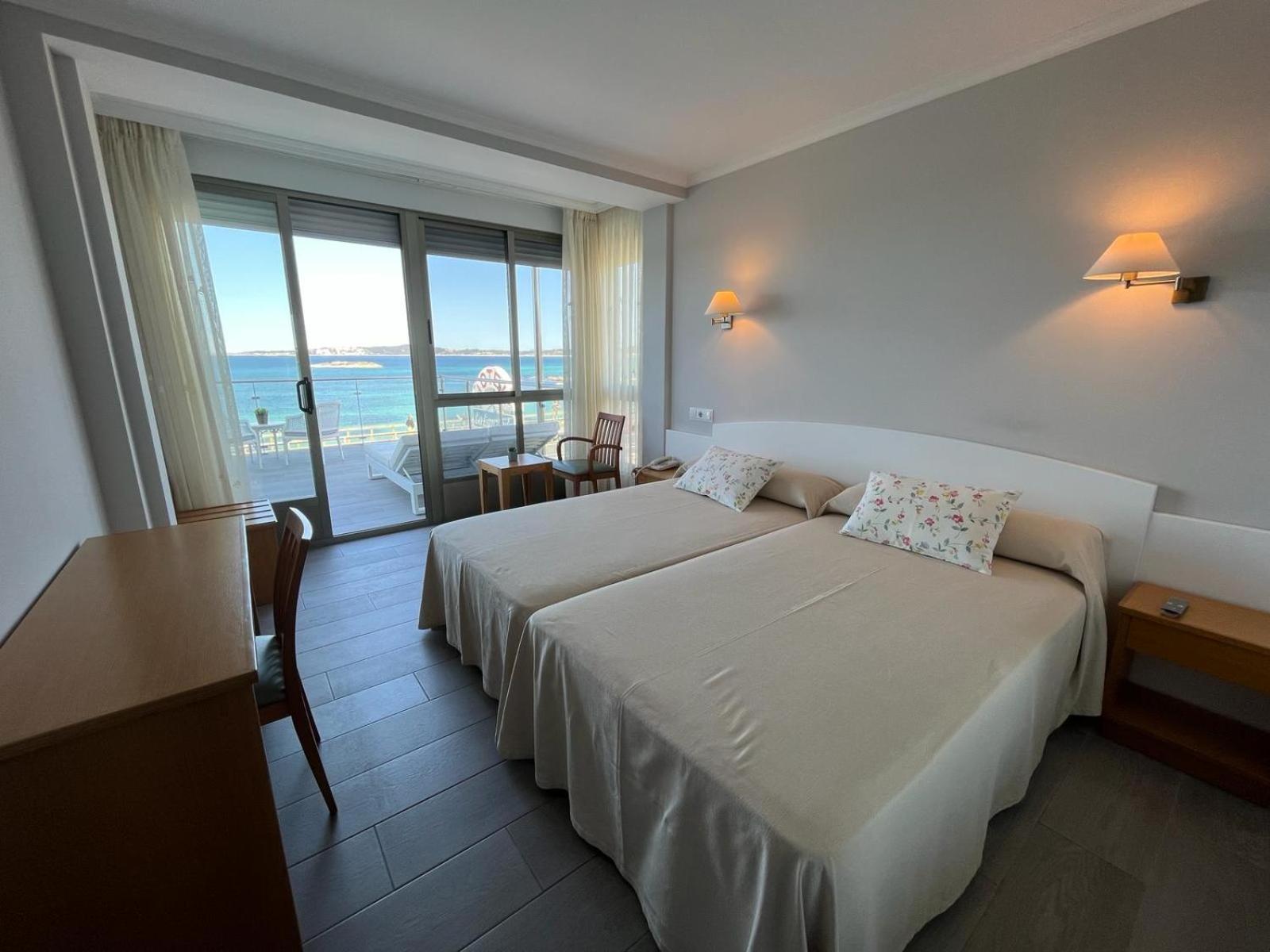 Hotel La Lanzada А-Лансада Экстерьер фото